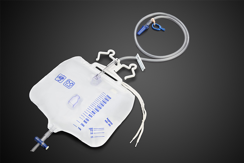 Luxury Urine Bag (1)