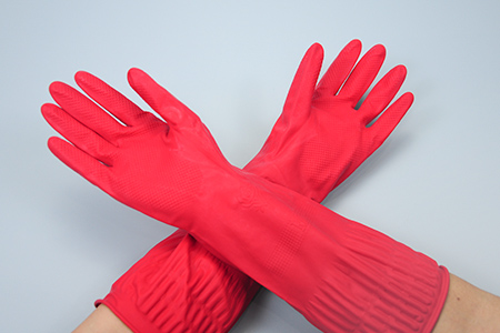 cleaning gloves