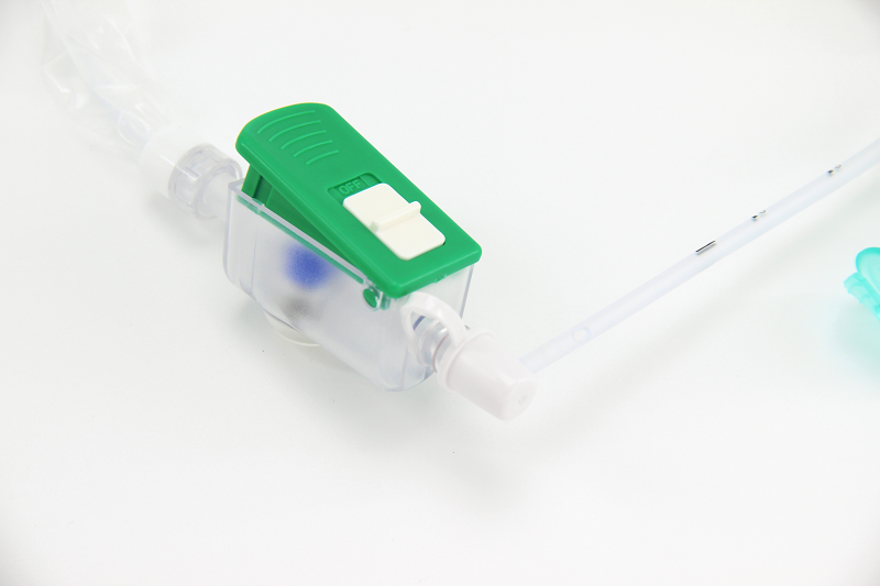Closed suction catheter (1)